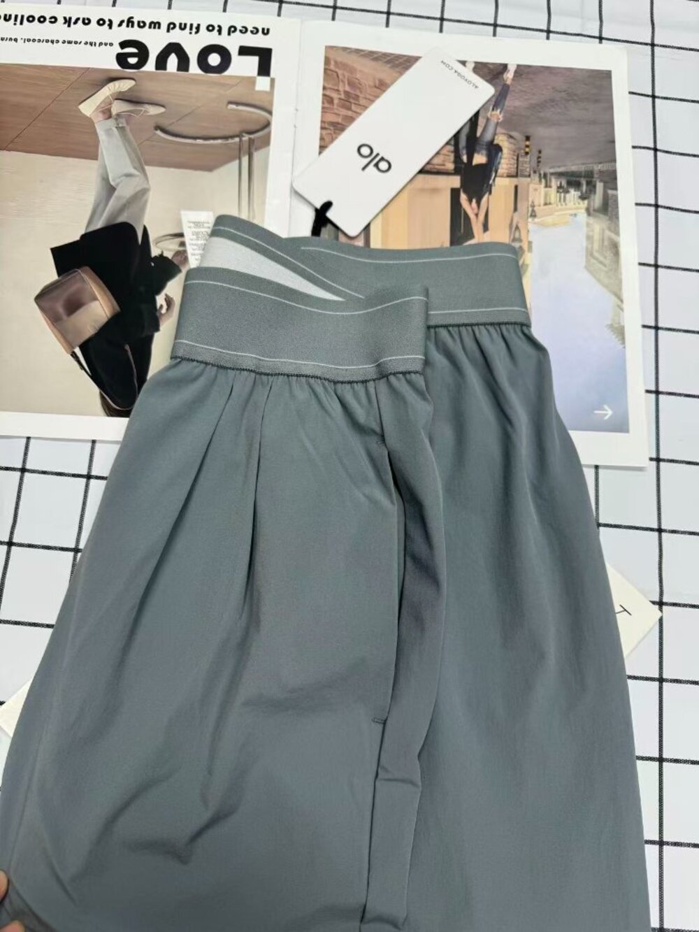 ALO Yoga Suit Up Pants 😝 Steel Grey Size:XXS 💘Casual Style nwt & authentic - Picture 6 of 7